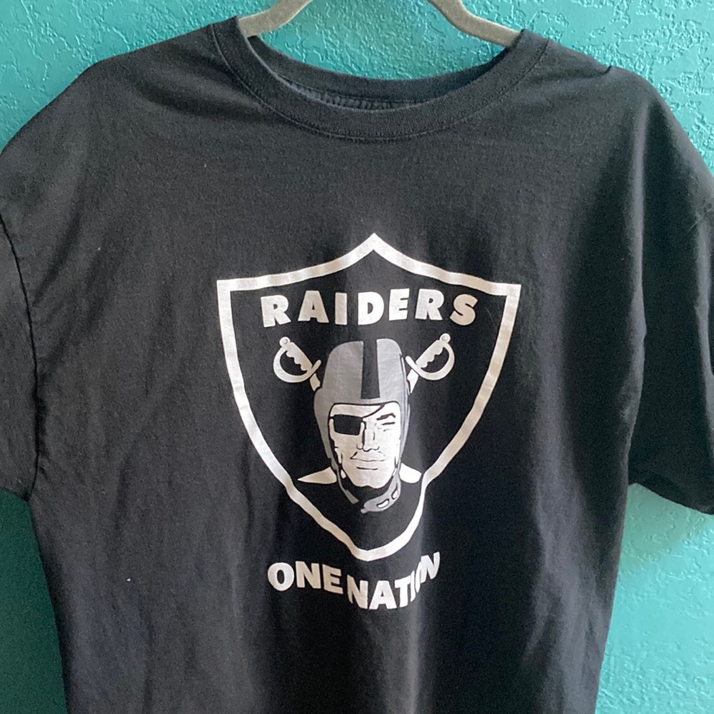 Limited edition Raiders bud light shirt